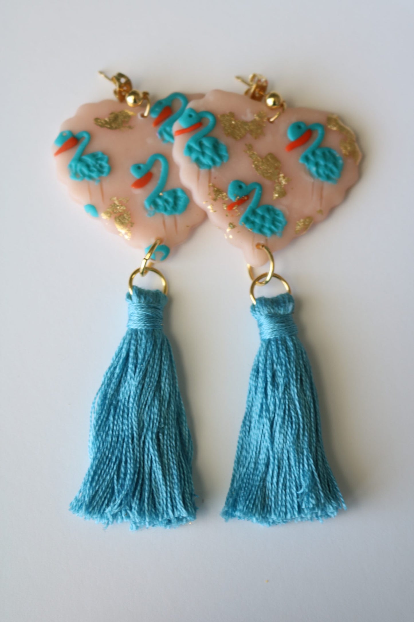 Le Oasis: Flamingo- Hearts Tassel